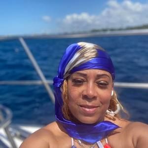 Meet your Posher, Lovely